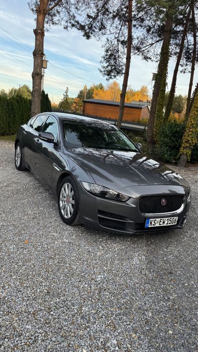 Jaguar XE 2.0t Prestige 200KM