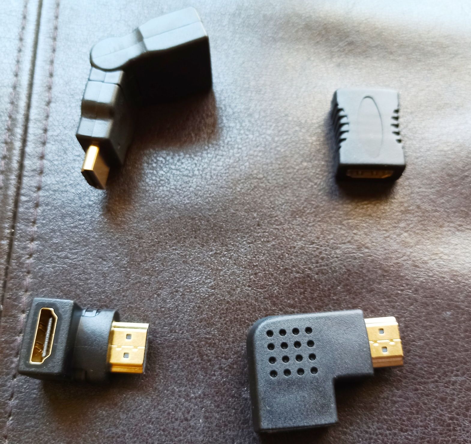 Curvas angulos retos Adaptadores HDMI vários formatos