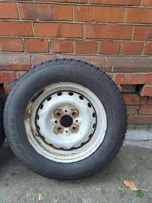 Продам резину 175/70 r13