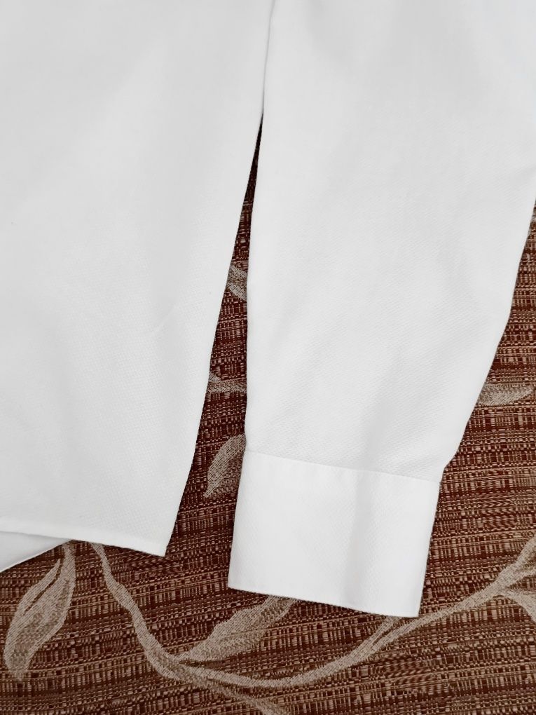 Koszula męska z tkaniny strukturalenej bawełna-poliester | Zara Men |