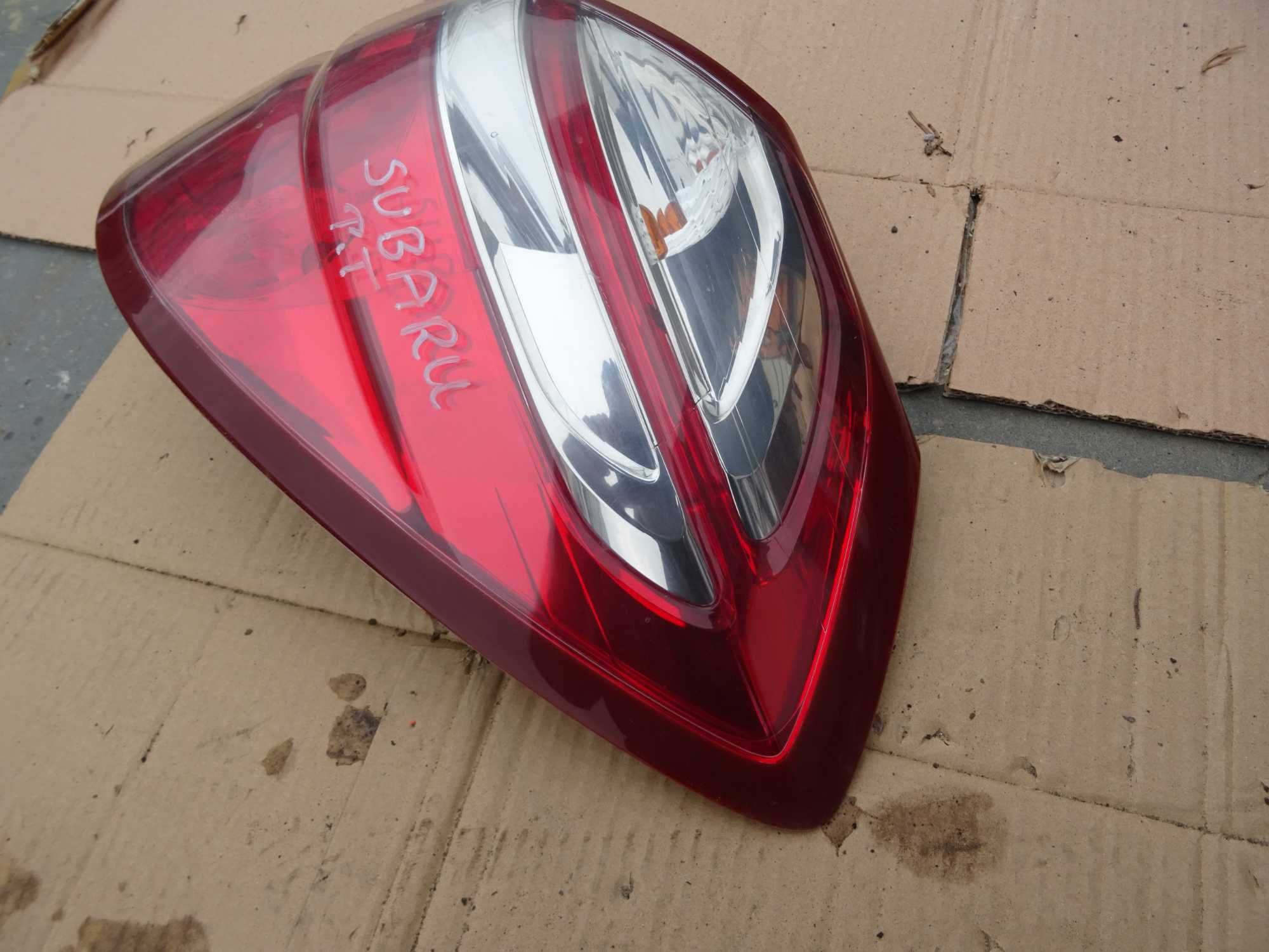 Lampa Prawa Tył Subaru Outback III Kombi
