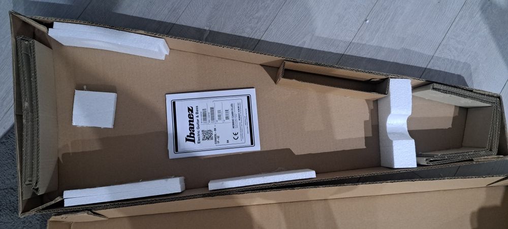 Gitara basowa ibanez miKro GSRM20L leworęczna