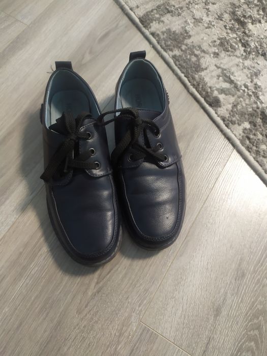 Туфлі для хлопчика 36 р.