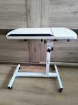 Stolik pod laptopa