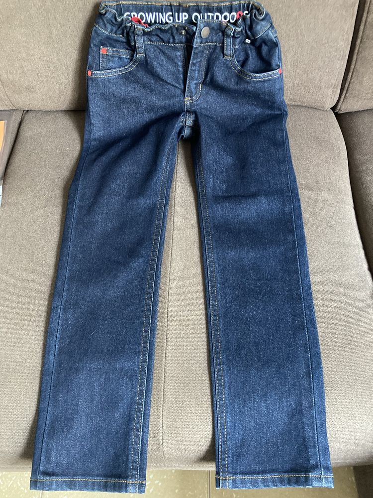 Spodnie jeansowe Reima stan idealny r.128