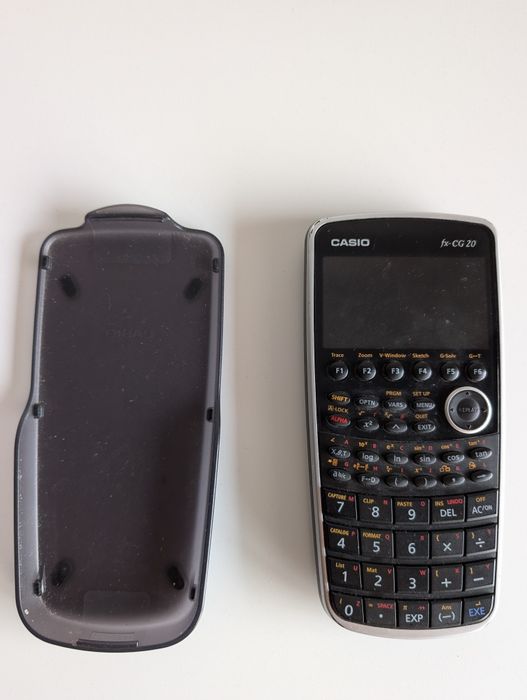 Calculadora CASIO fx - CG20