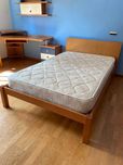 mobilia madeira maciça cama 200x120 c/colchão estante 200x140 6 peças