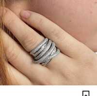 Продам кольцо,серебро 925 пробы,цирконы бриллиантовой огранки