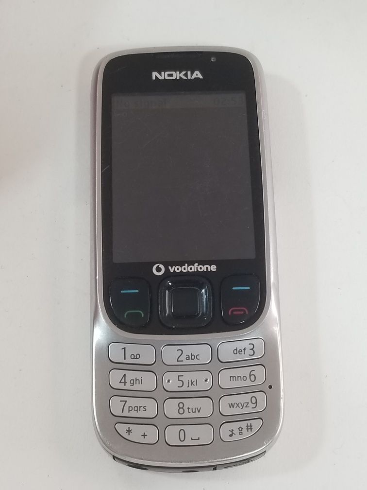 Nokia 6303 оригинал.