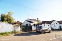 Casa / Villa T2 em Além da Ribeira e Pedreira de 216,00 m2