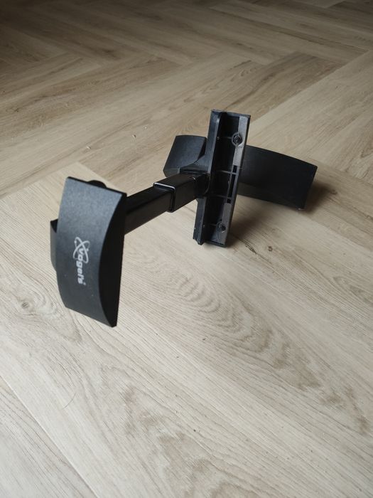 ZAREZERWOWANE DO 5-6 GRU.Dwa uchwyty ścienne na glosniki Vogelsiki