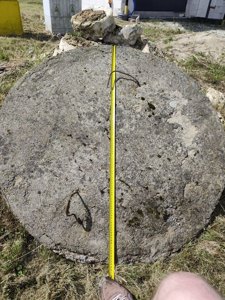 Pokrywa betonowa 120 cm