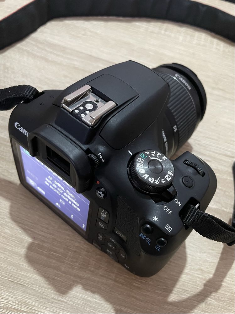 Canon EOS 2000D (kit completo)
