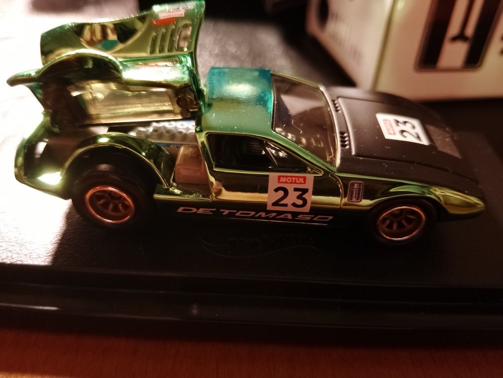 De Tomaso Mangusta Hot Wheels RLC