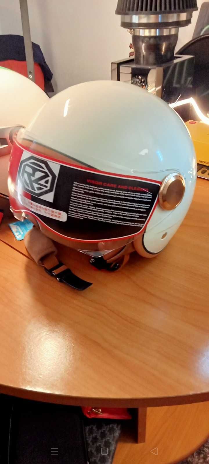 Bicicleta Capacetes. Variedade 125€