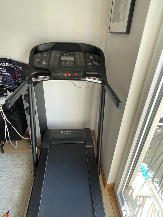 Passadeira de corrida Domyos T540C  como NOVA