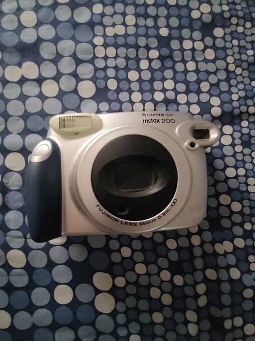 Fujifilm intax 200