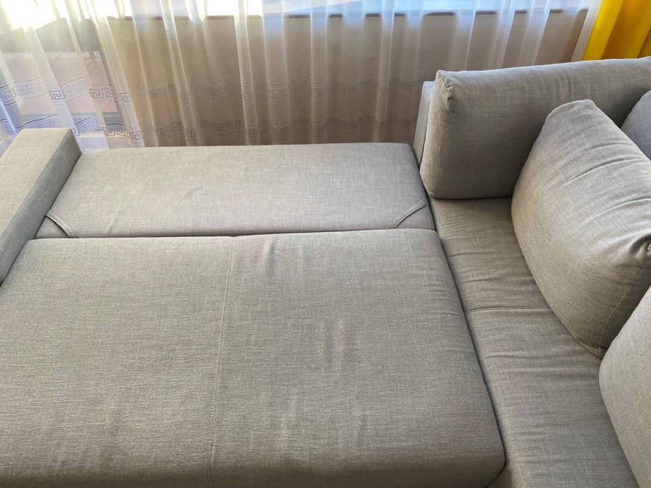 Sofa rogówka rozkładana szara Agata poduszki r