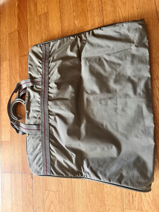 Porta fatos com 2 cabides