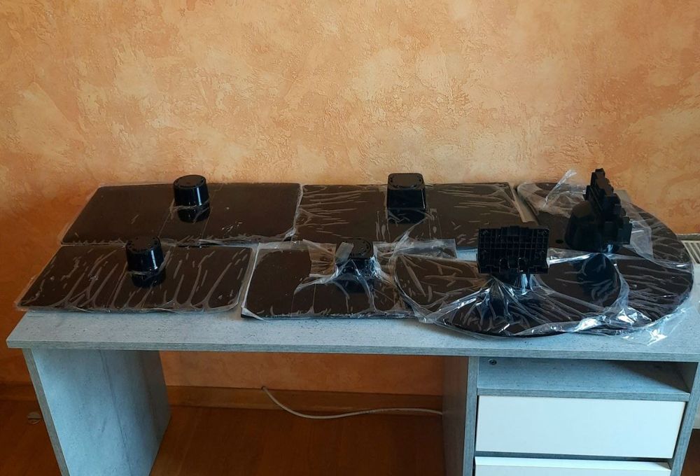Подставки под разные модели телевизоров LG 32LH20 32LD45 42LH20