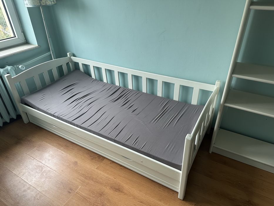 Komplet mebli sosnowych