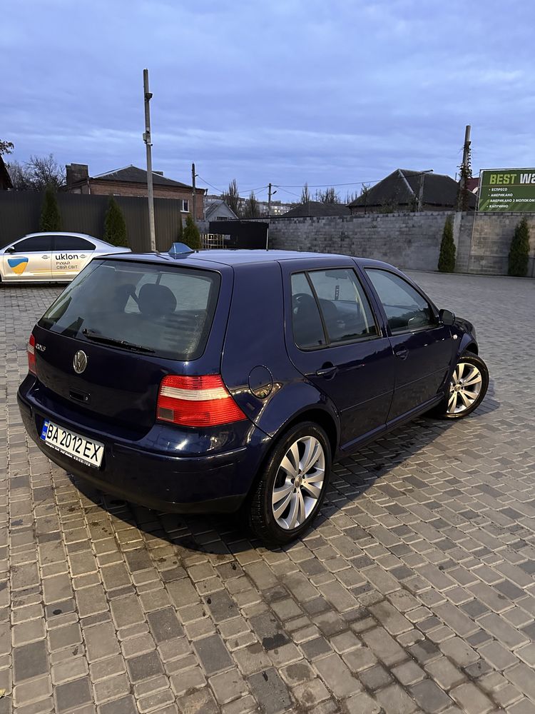 Volkswagen Golf IV (ИДЕАЛ)