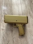 Pistolet na pieniadze