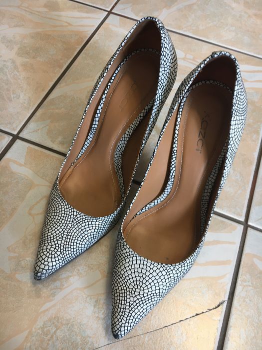 Szpilki wysokie Kazar