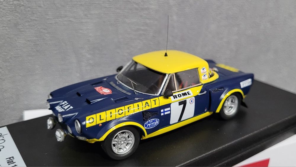 Fiat 124 Abarth #M. Alén - Troféu - 1:43