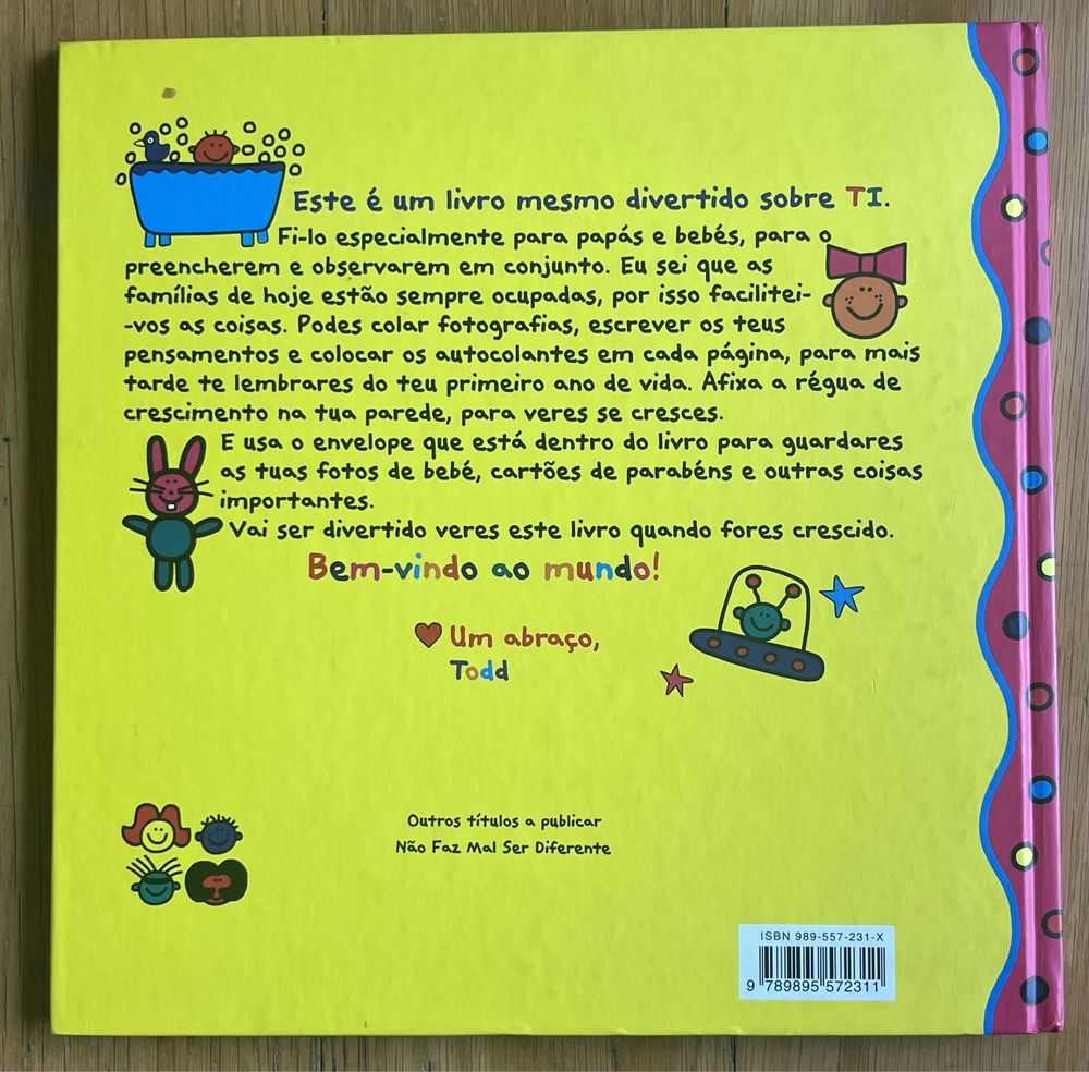 Livro “O meu livro de bebé divertido”