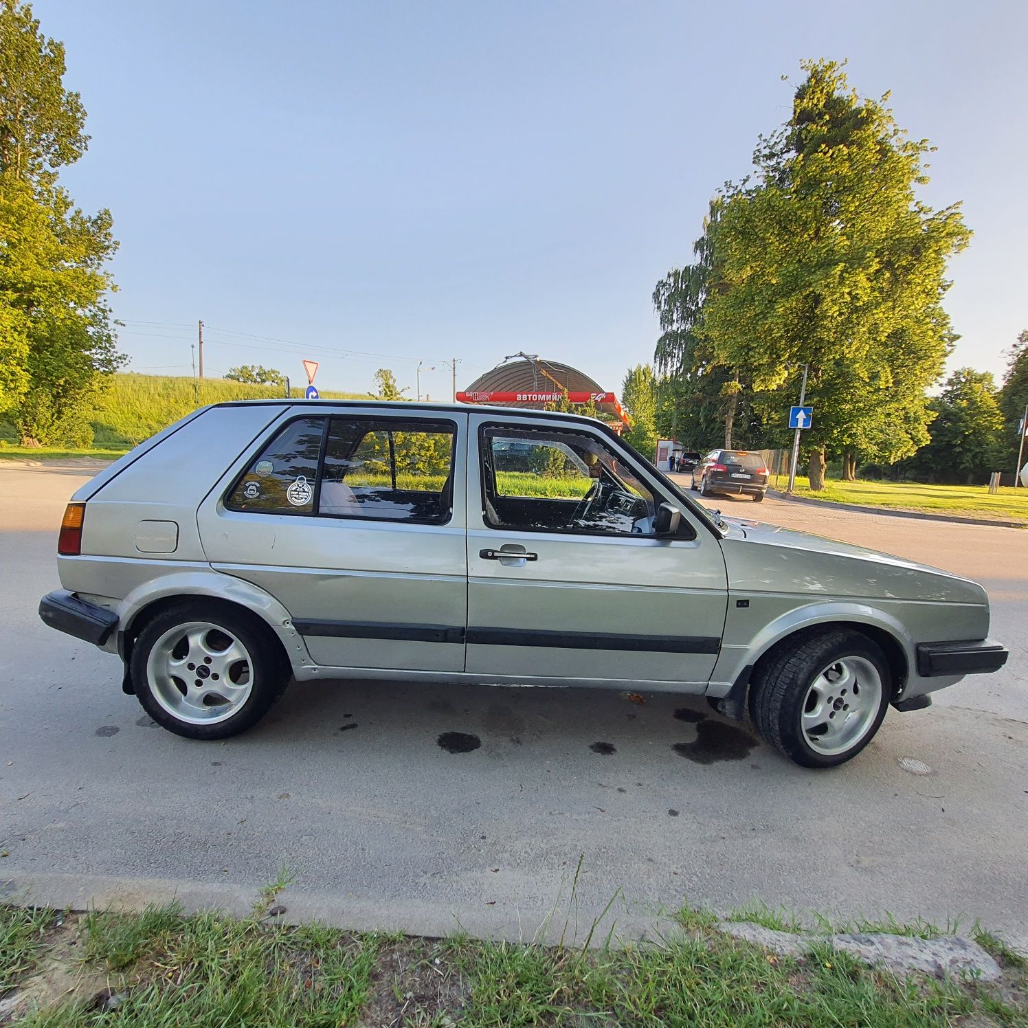 Машина Volkswagen Golf 2GTI 1.8 інжектор 112к/с