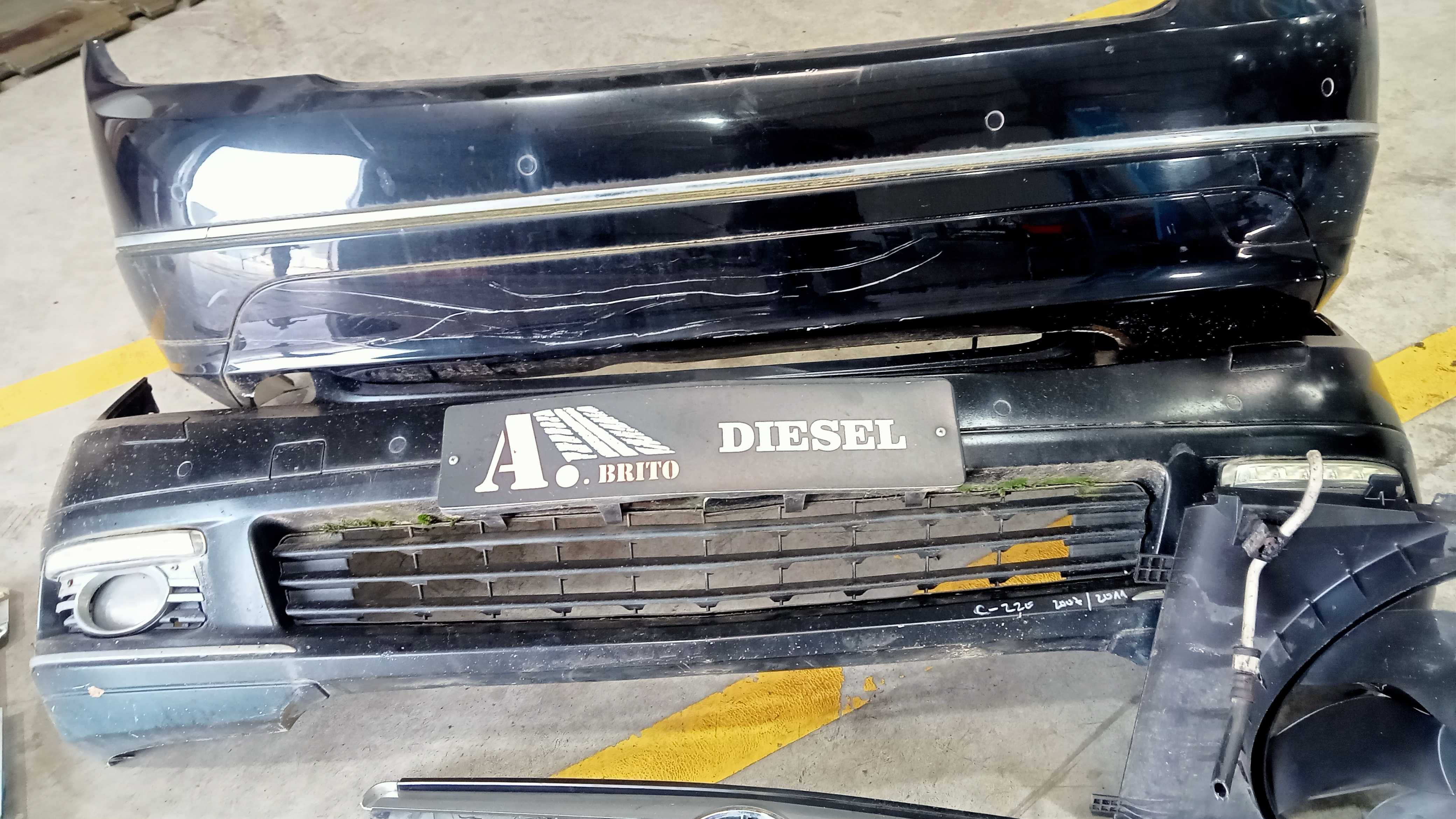 varias peças Mercedes c220 w204