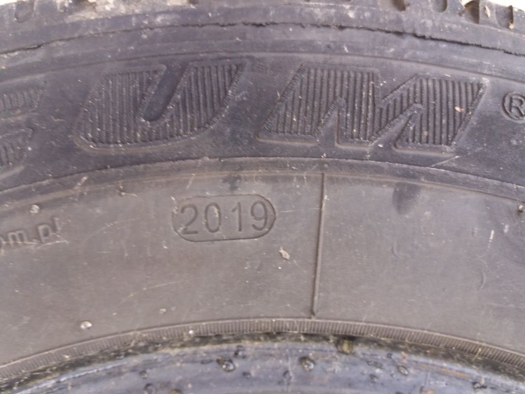 Opona zimowa 195/75r16C TARGUM 2019r