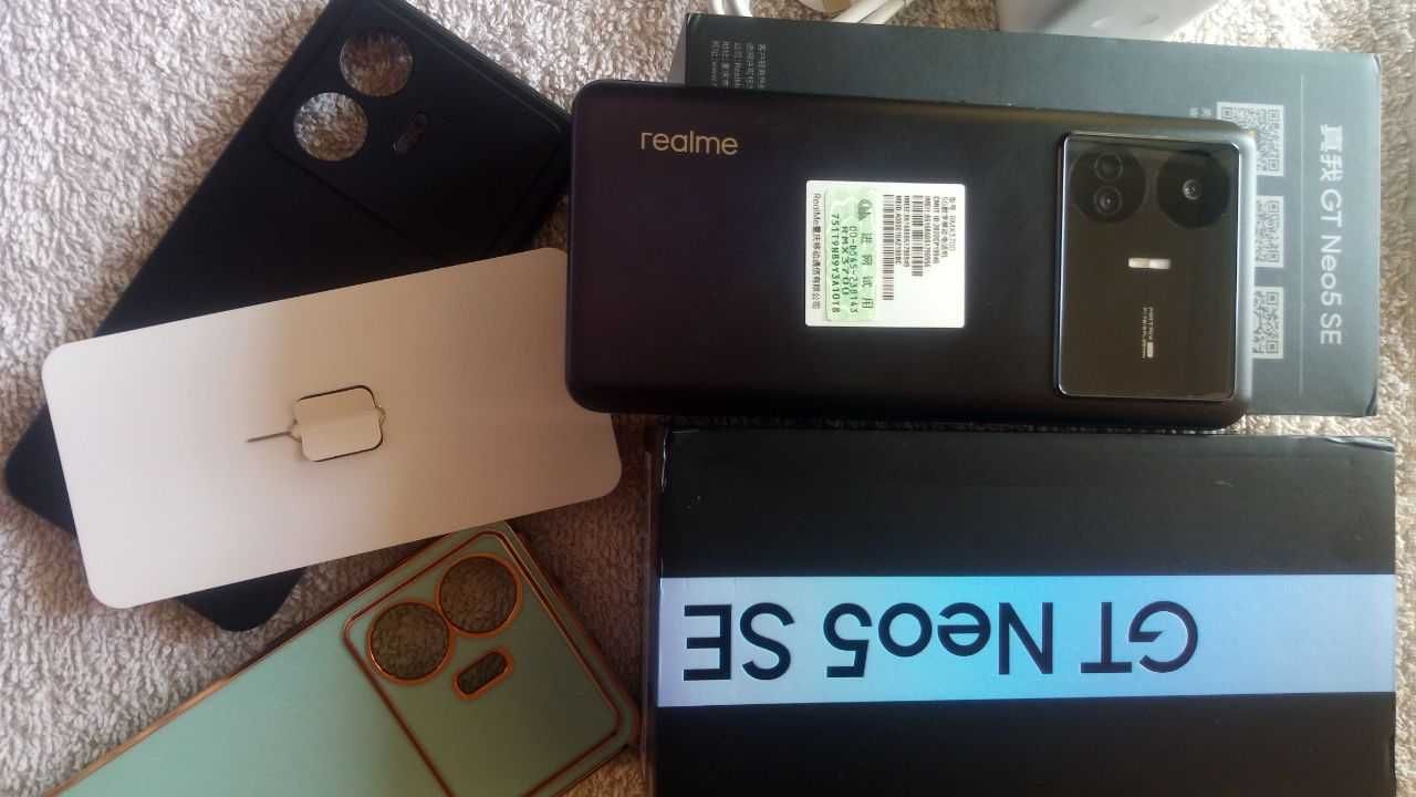 Realme GT Neo5 SE 12/512 Black,100W+в подарунок скло, чохли.