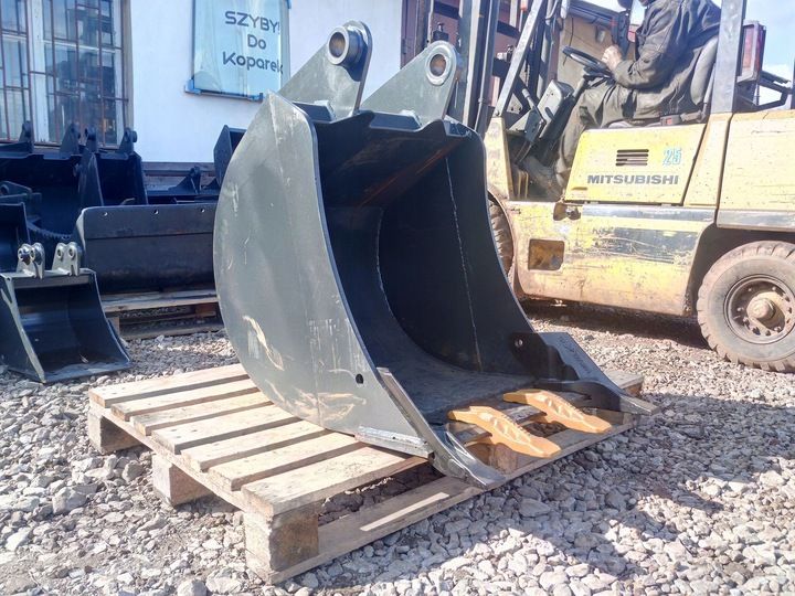 Łyżka 600mm do koparko-ładowarki JCB / CAT / CASE / VOLVO
