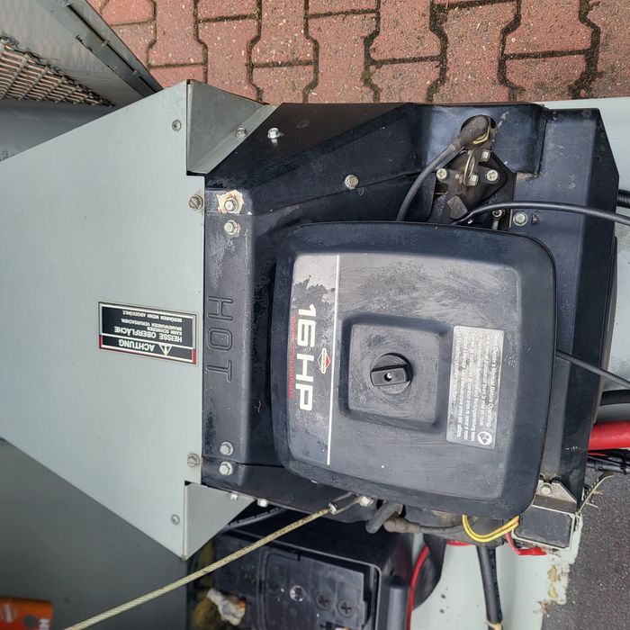 Zamiatarka Clarke Amerikan Lincoln 6100