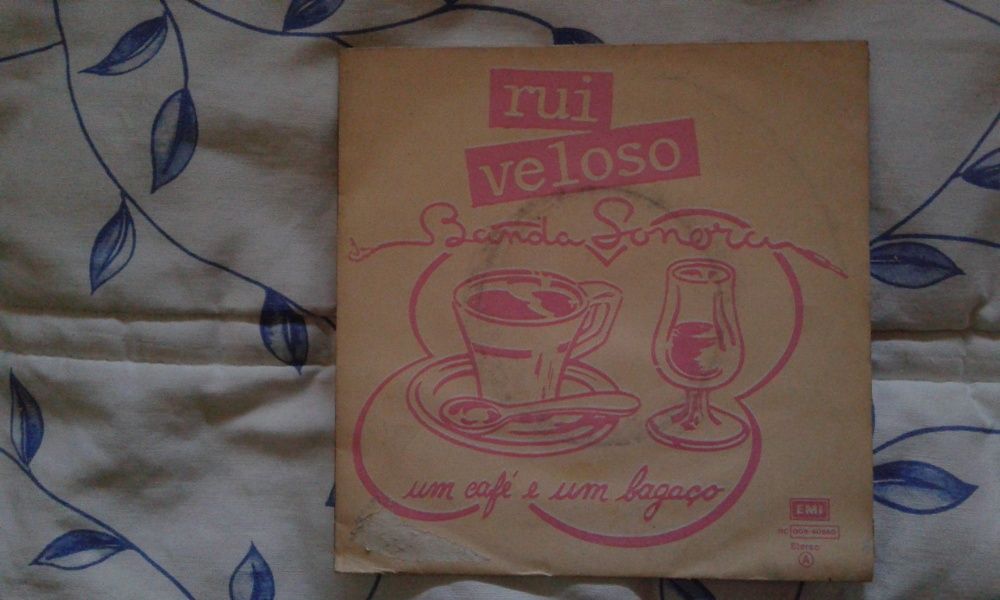 Rui Veloso E A Banda Sonora - Um Café E Um Bagaço (Vinyl, Single, 7")