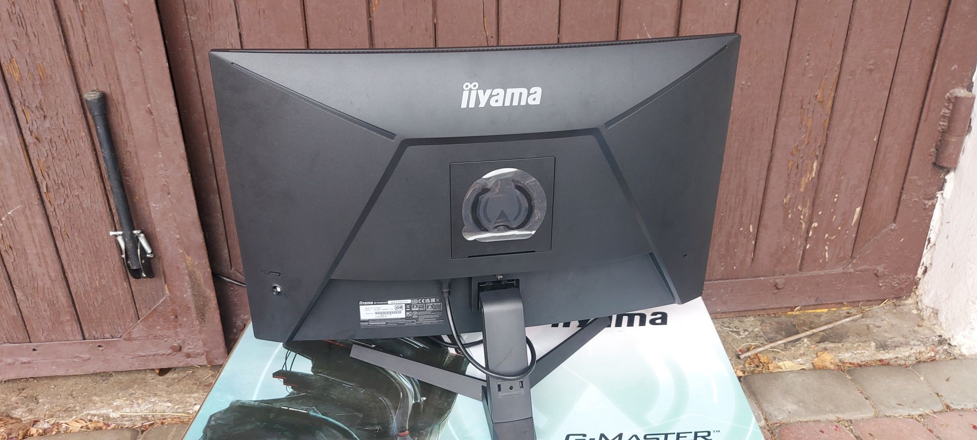 Monitor  zakrzywiony iiyana 27" Full hd G2766HSU