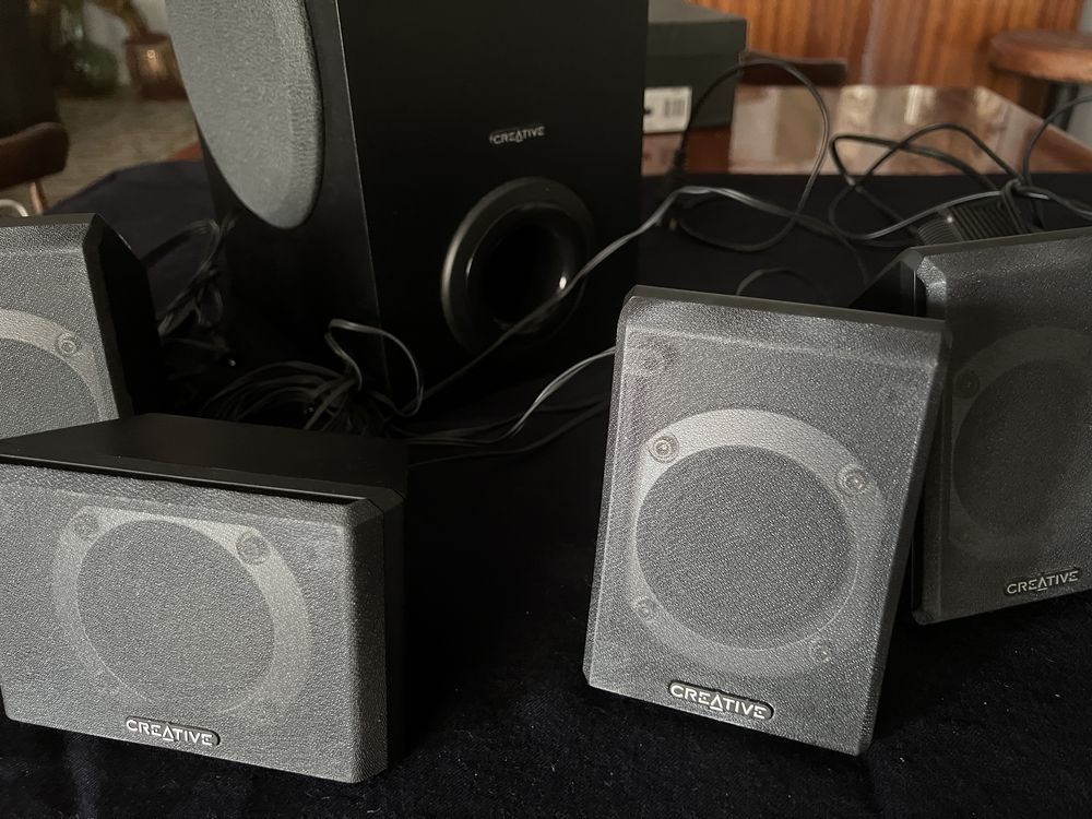 Sistema de som Creative Inspire P5800