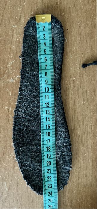 Продам ботинки bassploa , 37 р на мальчика б/у в хорошому состоянии