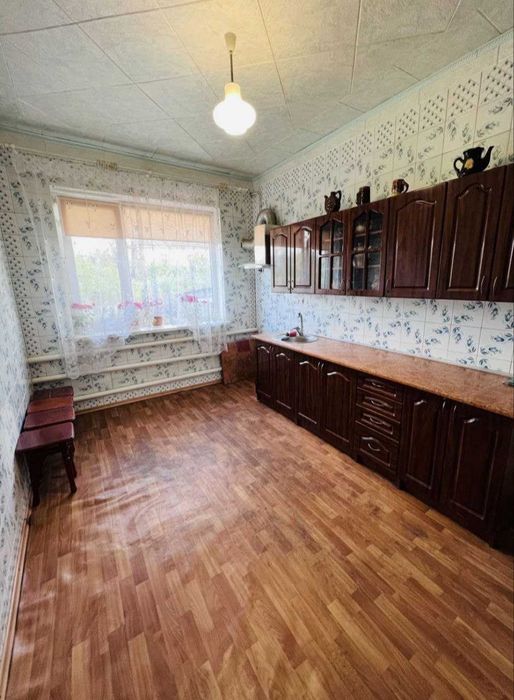 Продаю 2х этажный коттедж в живописном р-не г Мерефа