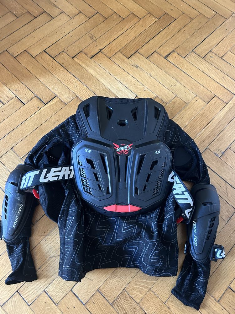 Buzer body leatt na crossa junior