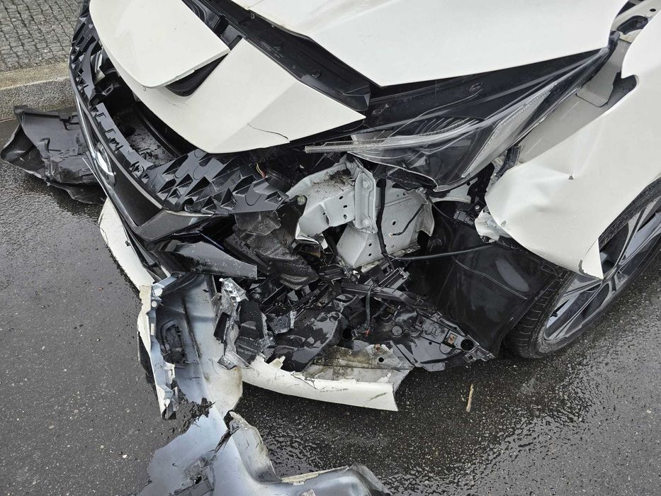 NISSAN Leaf 40 kWh N-Connecta SALVADO