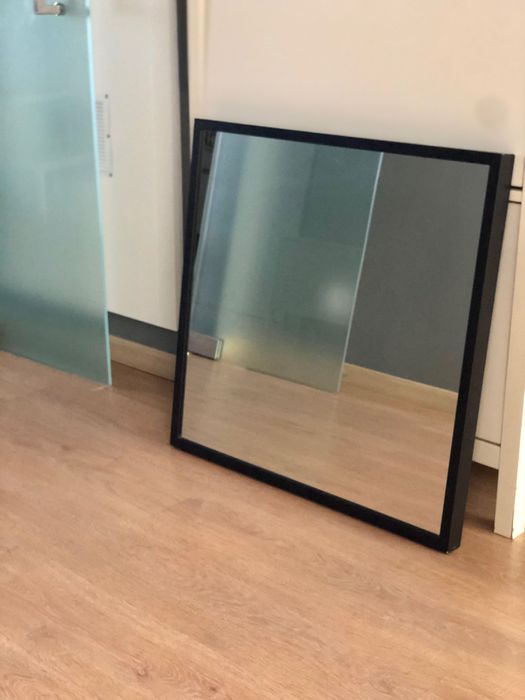 Square Mirror 70 x 70 cm - LIKE NEW! (Campo de Ourique, Lisbon)