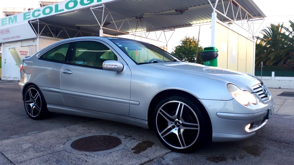 Mercedes SportCoupe C220 Cdi