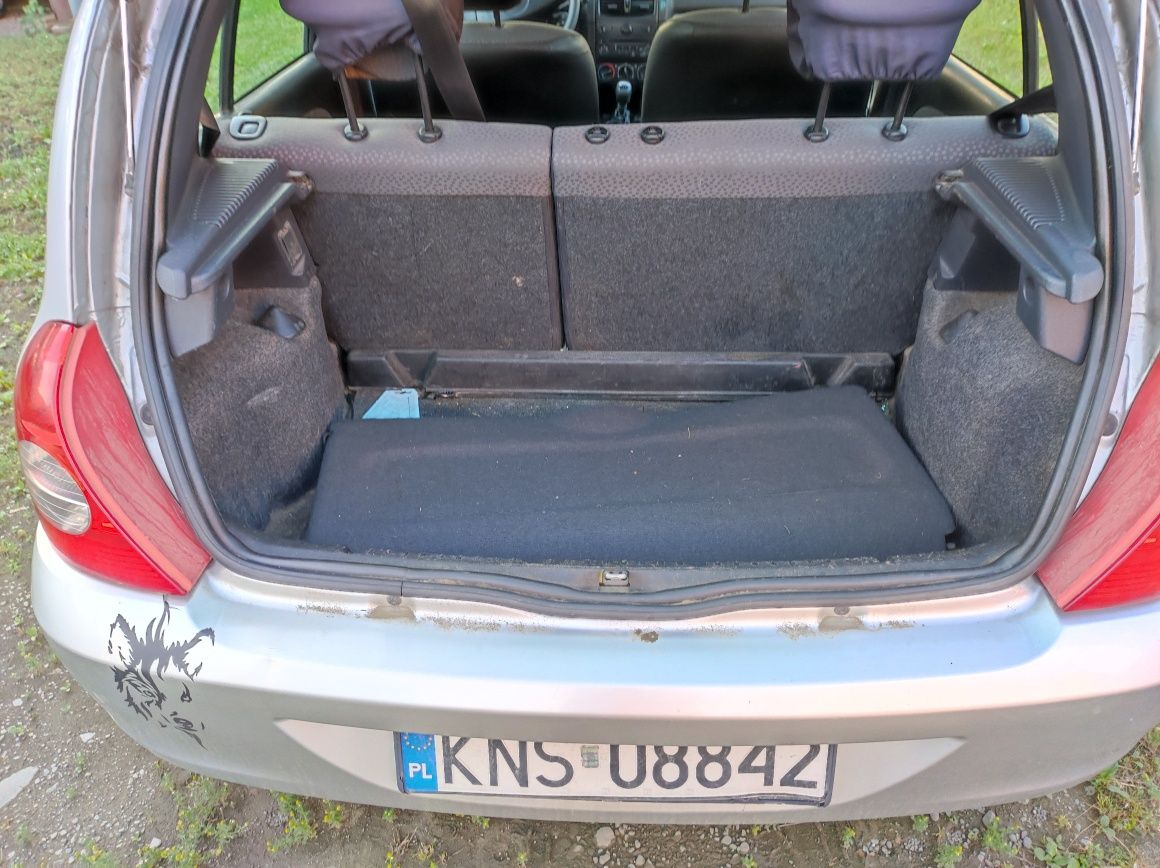 Samochód Renault Clio, 2007