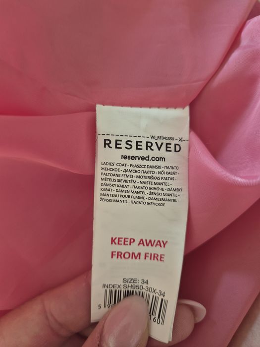 Różowy płaszcz z kapturem, Reserved, r. S-L