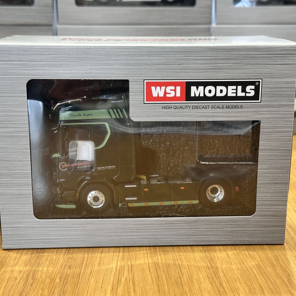 Model 1:50 WSI Scania R Highline 4x2