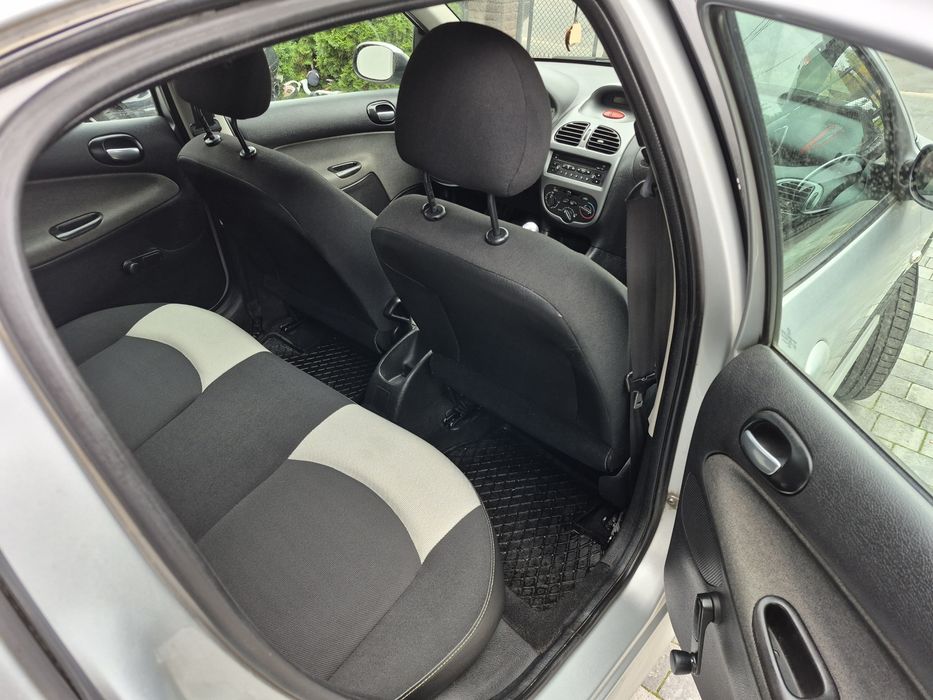 Peugeot 206 1.4 8v 75KM Benzyna Klima Abs El.Szyby 4xPP Wersja Xbox360