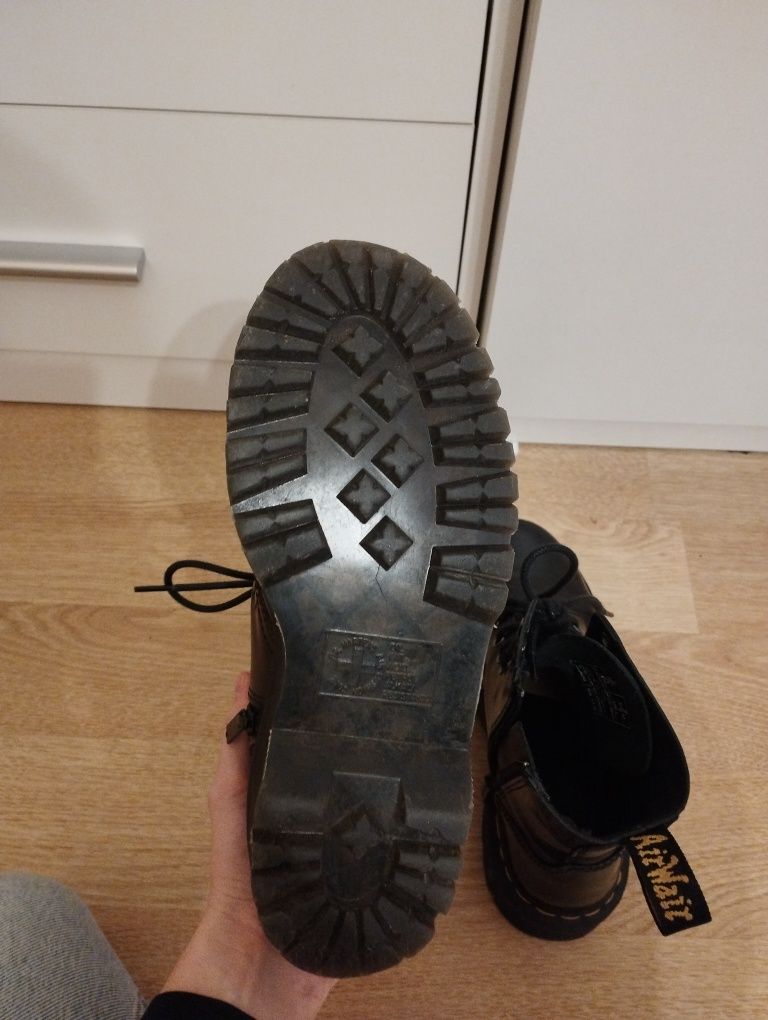 Dr martens jadon